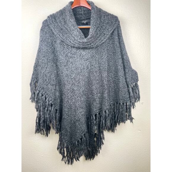 Nine West Womens Poncho XL Oversized Fringe Chunky Thick Cowl Boho Hippie Cabin - Picture 1 of 8